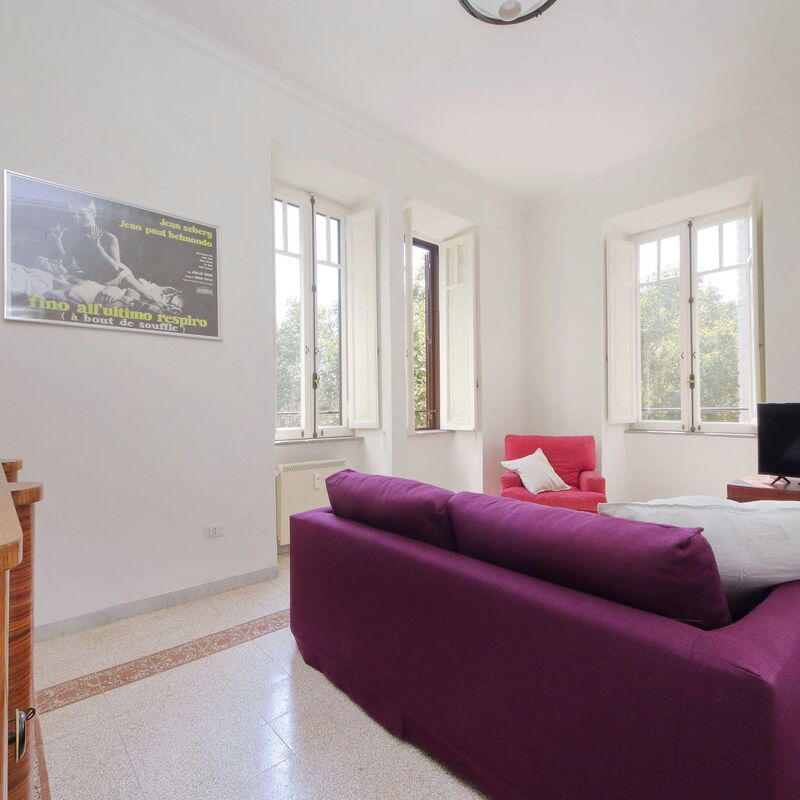 Lovely 2Br Basilica San Giovanni: Soggiorno