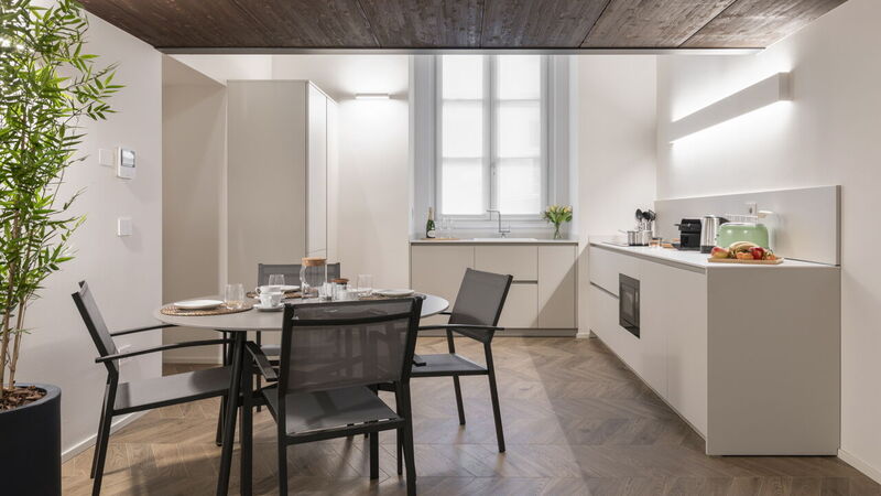 Volta Luxury Collection: Cuisine, Salon