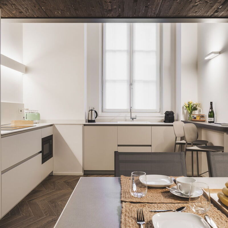 Volta Luxury Collection: Kitchen, Living Room