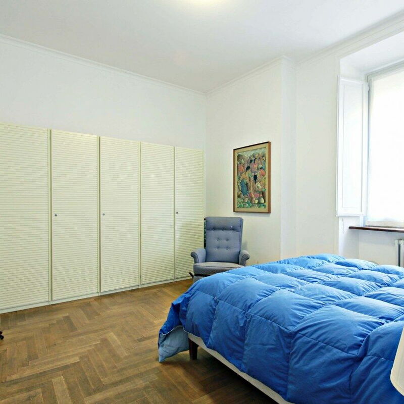 Vittorio Emanuele: Bedroom