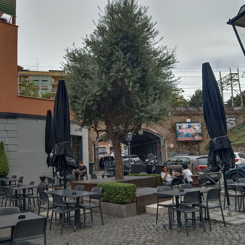 2Bdr with Balcony Close to Roma Tre Ostiense: Extérieurs, Vues