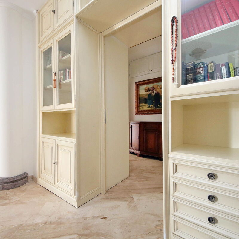 2Bdr with Balcony Close to Roma Tre Ostiense: Salon