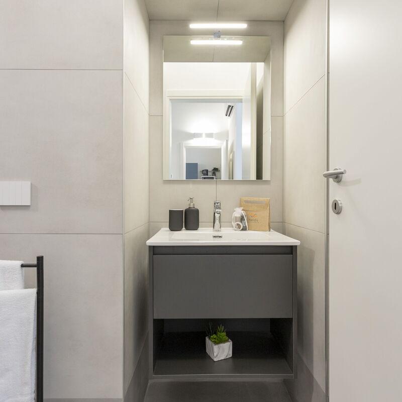 Volta Collection: Bathroom