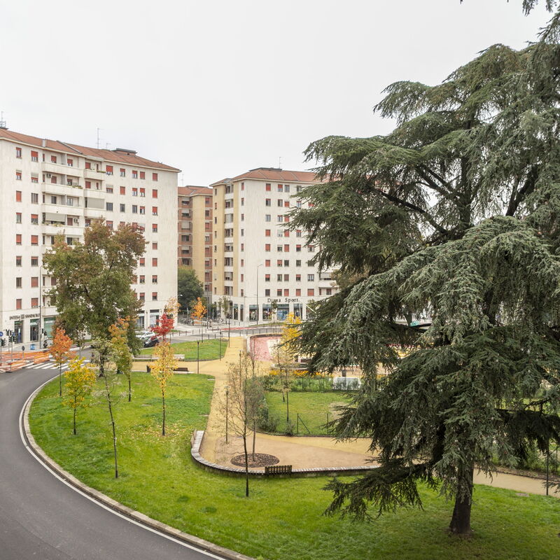Frattini: Autumn, Scenic View