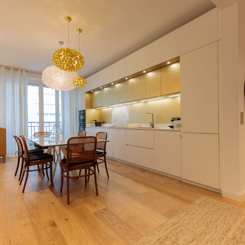 Palais Riviera: Dining Room, Kitchen