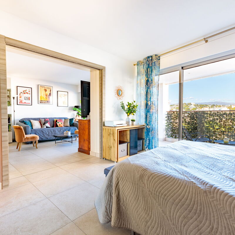 Villa Lerins 405: Bedroom, Living Room