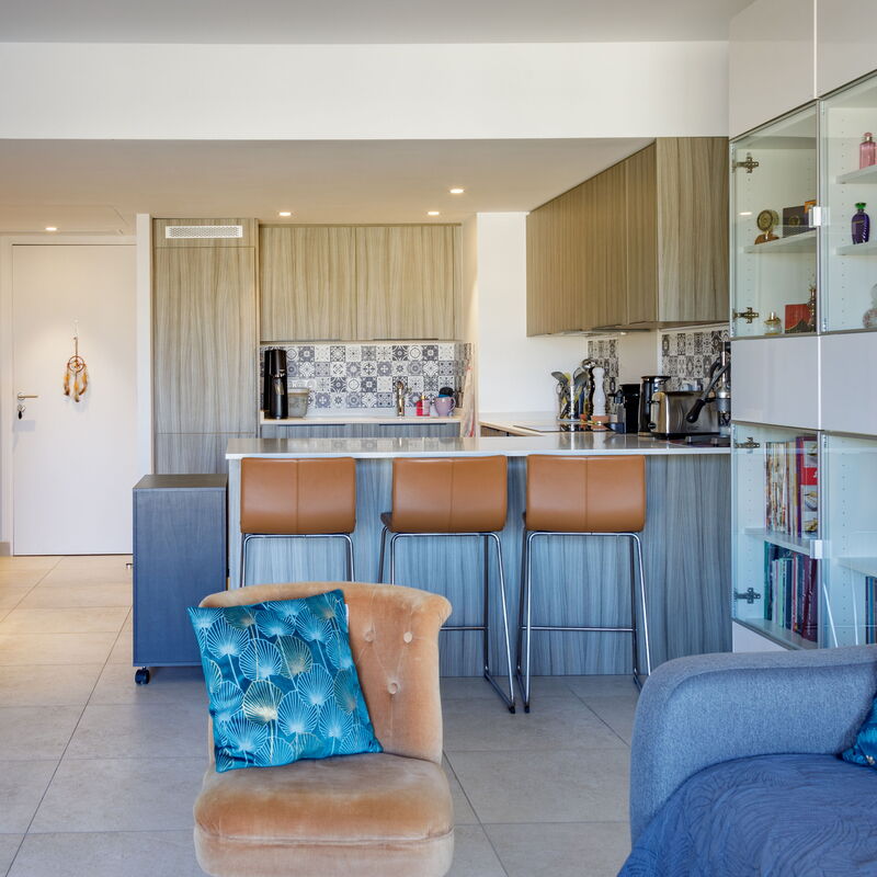 Villa Lerins 405: Kitchen, Main Entrance