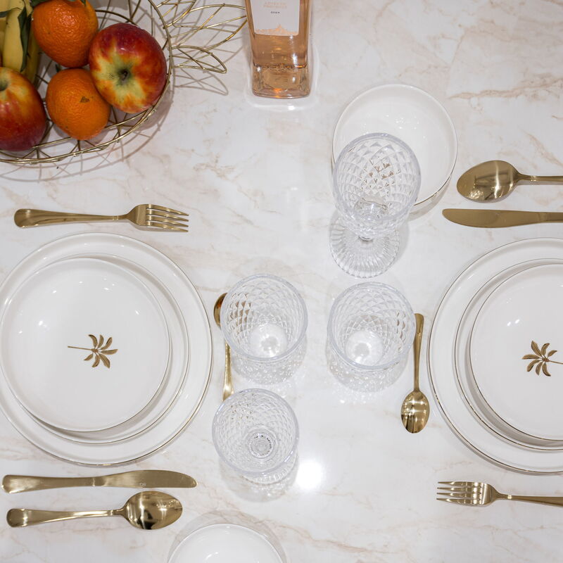 Studio Méro: Living Room