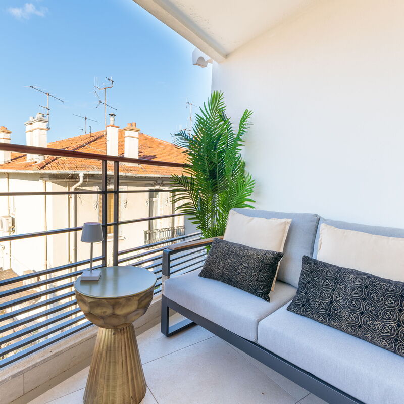 Villa Lerins 401: Balcony / Terrace / Patio