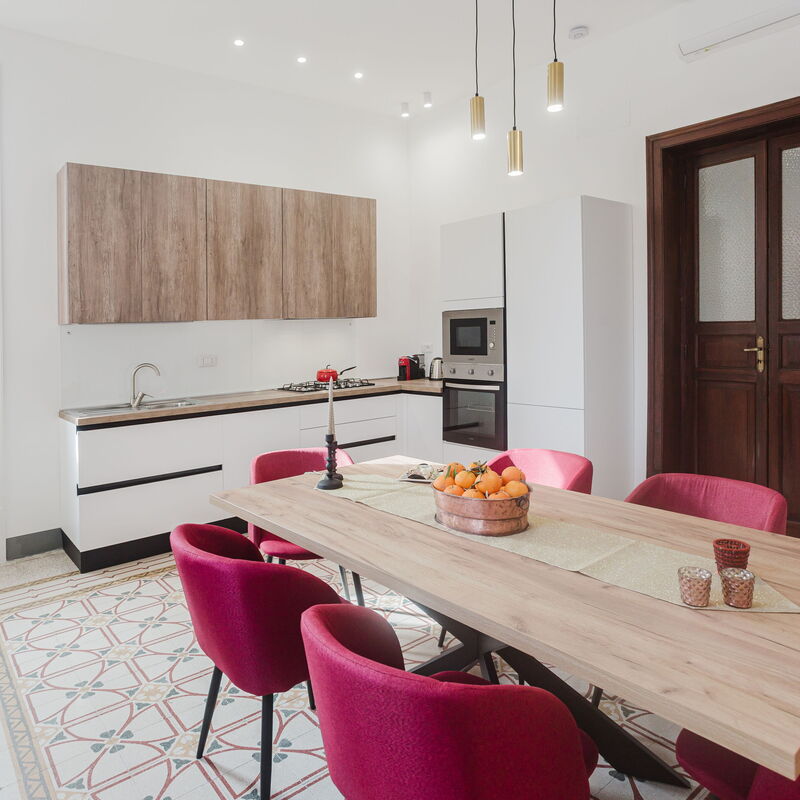 Regina House: Cuisine