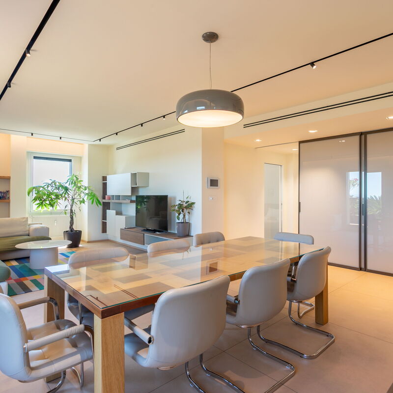 Marescalchi: Dining Room, Living Room