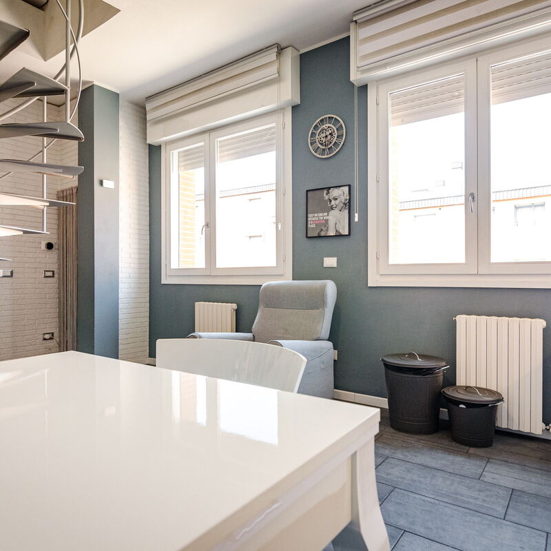 Auditorium Home: Kitchen, Living Room