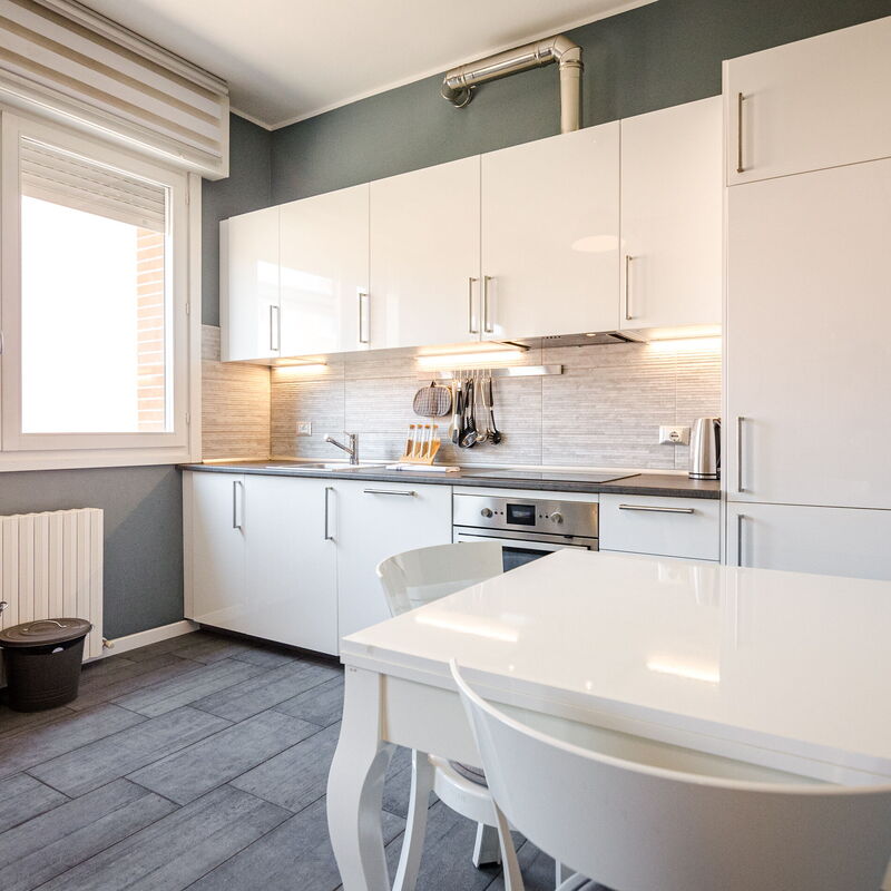 Auditorium Home: Kitchen, Living Room