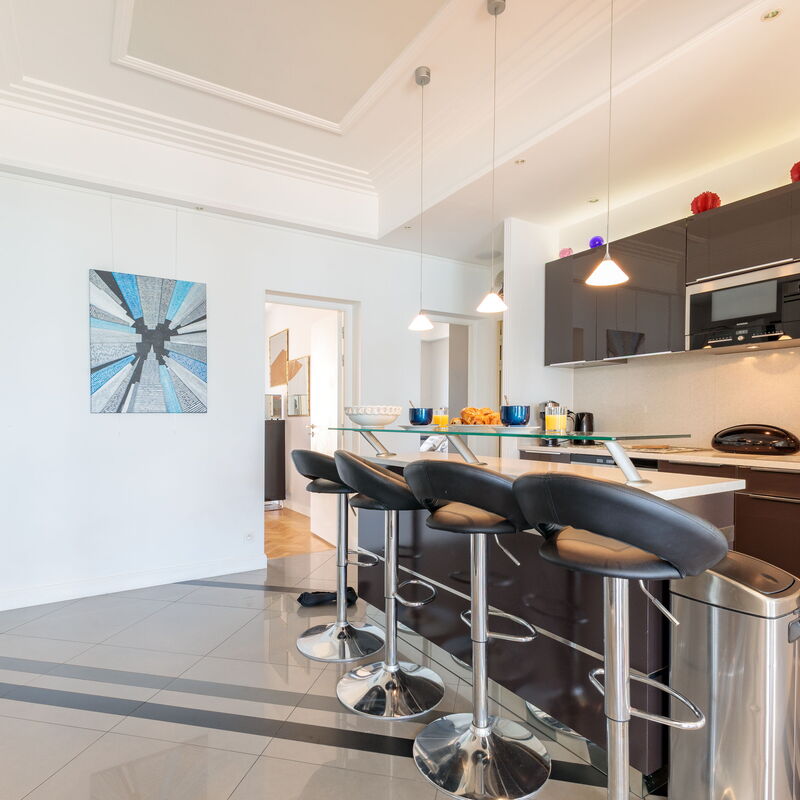Cannes Beach: Kitchen