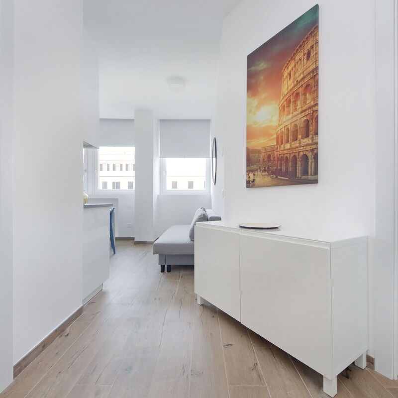 Via Appia New Modern Flat - Near Metro San Giovanni: chambre à coucher, Salle de bain, Salon