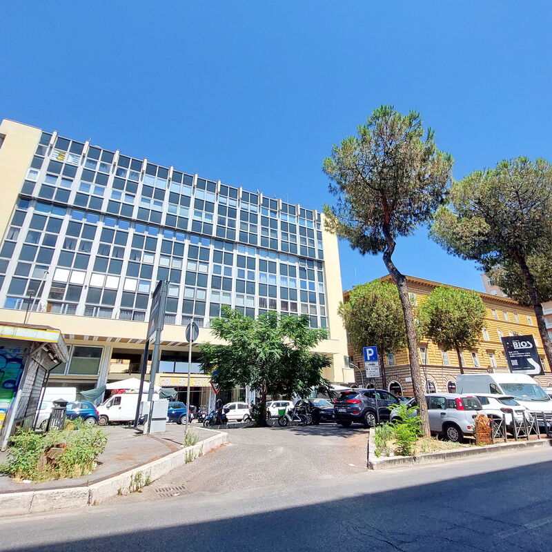 New Via Appia 1Bdr - Near Metro San Giovanni: Extérieurs, Vues