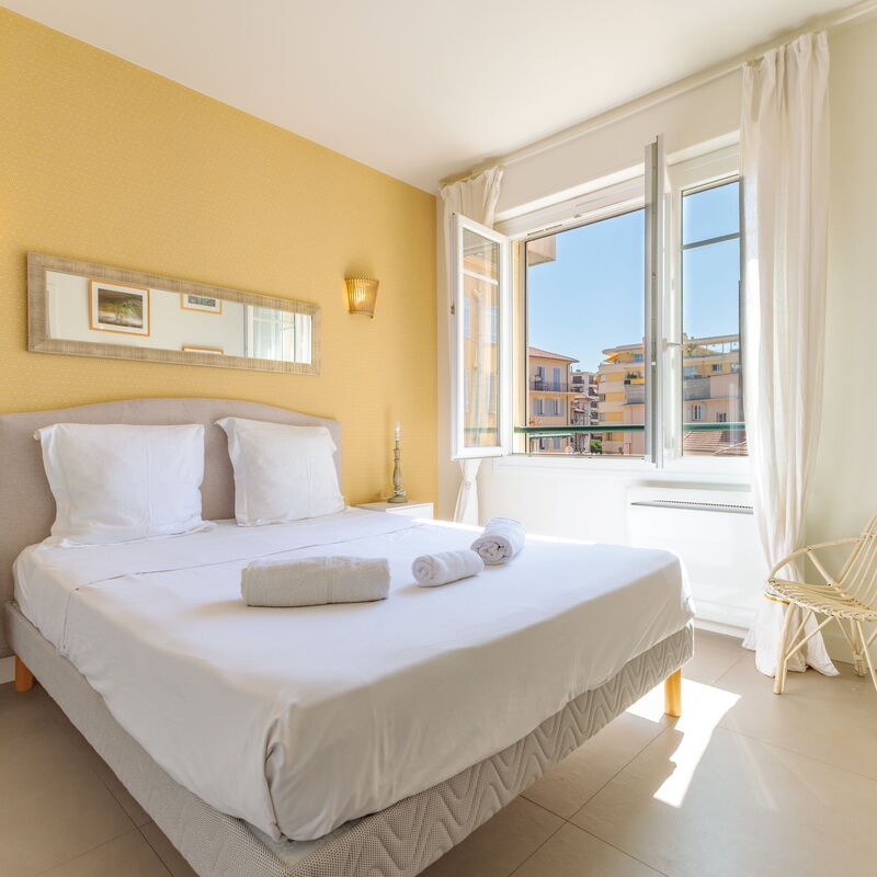 Cozy 2: Bedroom