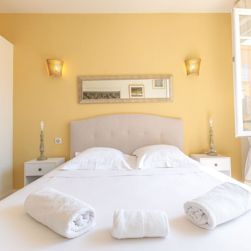 Cozy 2: Bedroom