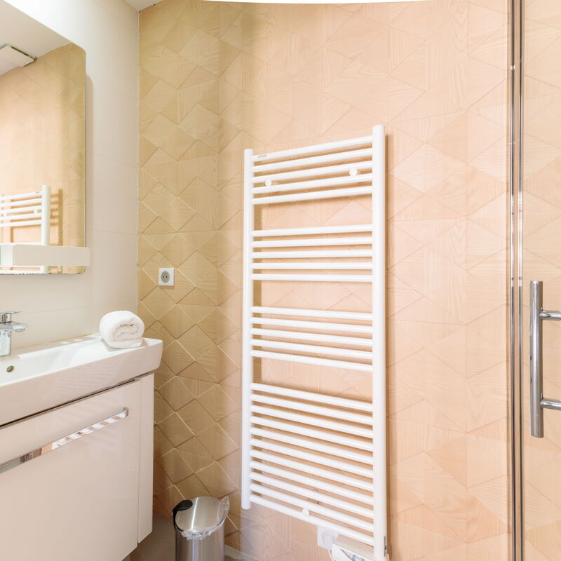 Cozy 2: Bathroom