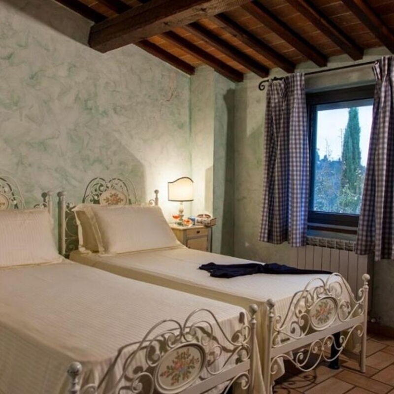 Villa Cerretello 22: Bedroom