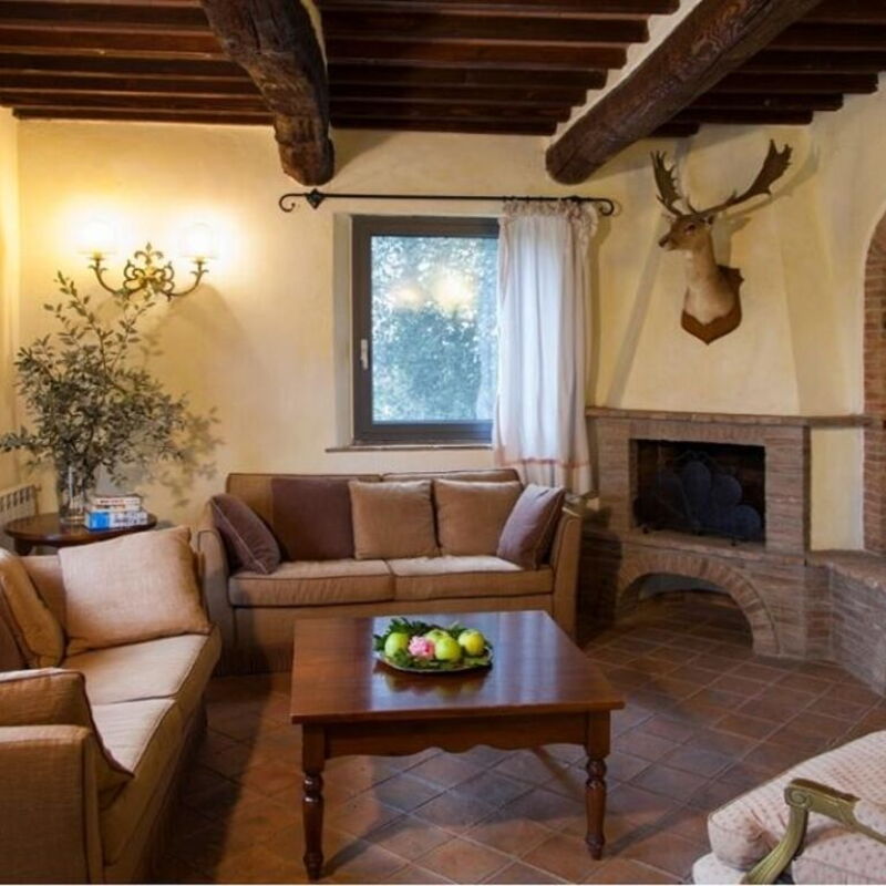 Villa Cerretello 22: Dining Room, Living Room