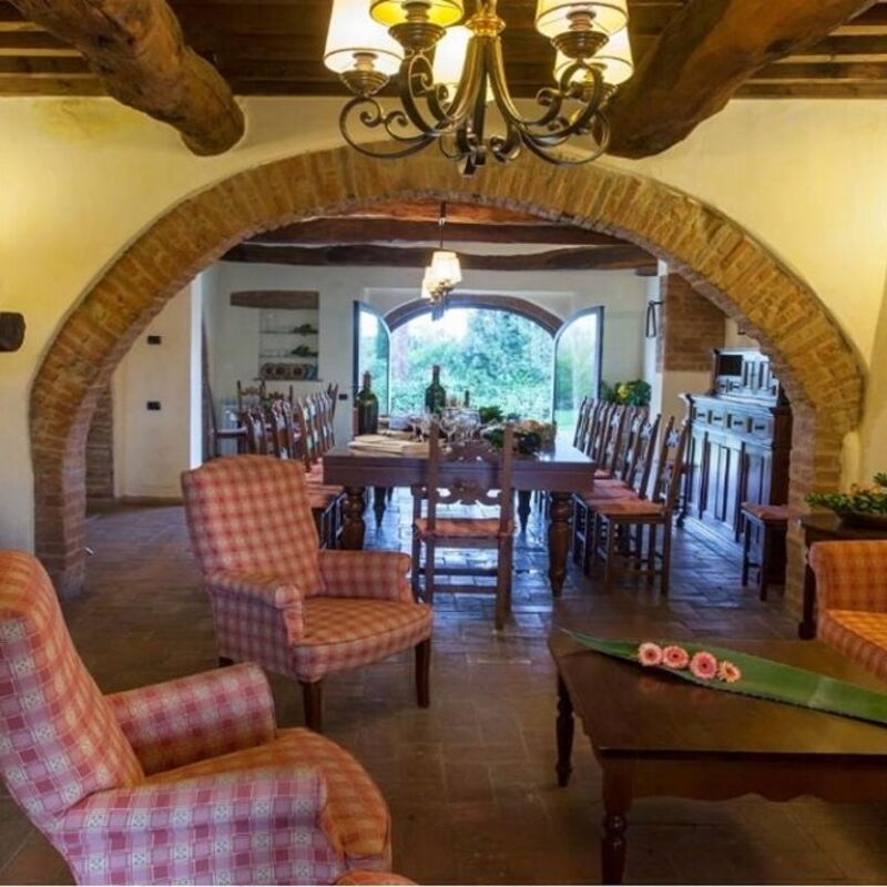 Villa Cerretello 22: Dining Room, Living Room